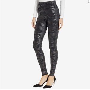 Spanx Faux Leather Camo Legging Black Camo